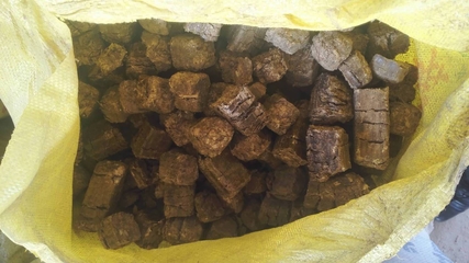 河北生物質(zhì)壓塊燃料市場價(jià)格