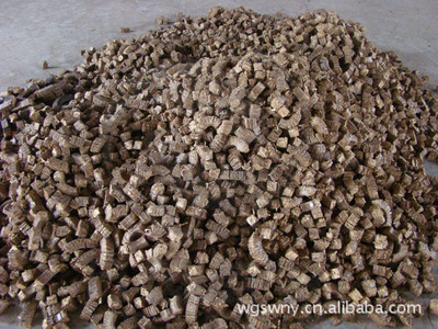 江蘇生物質(zhì)燃料成型設(shè)備,生物質(zhì)成型燃料,生物質(zhì)固化成型燃料